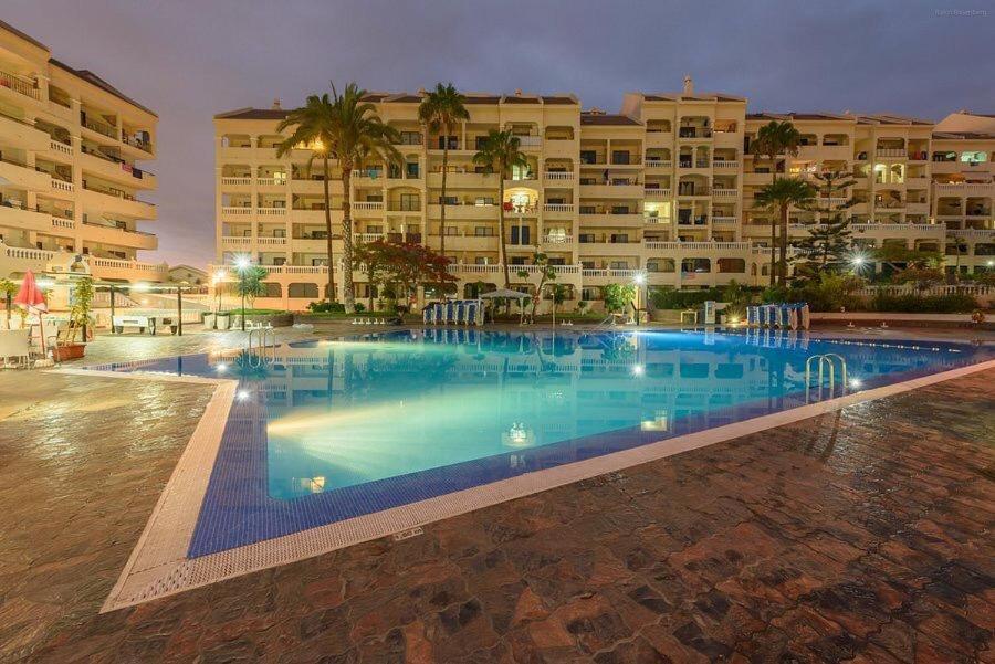 Апартаменти Panoramic 2 Bed Penthouse Лос-Крістіанос Екстер'єр фото