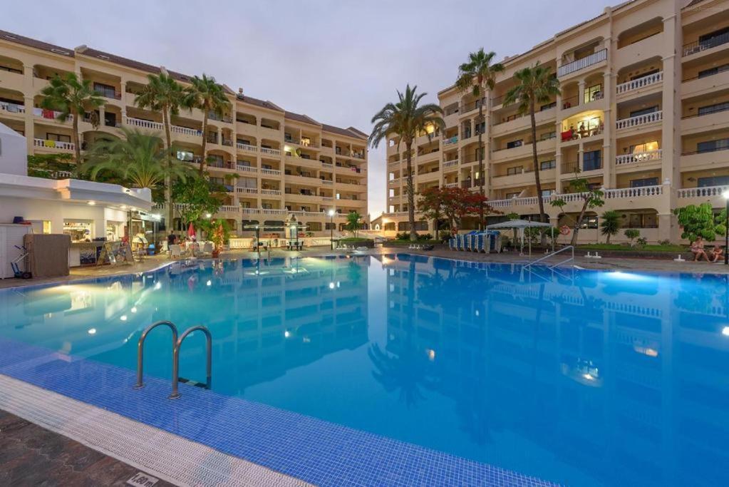 Апартаменти Panoramic 2 Bed Penthouse Лос-Крістіанос Екстер'єр фото